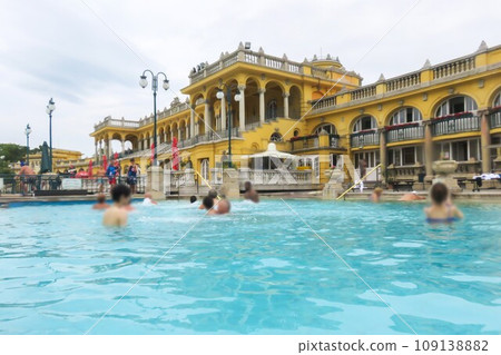 Széchenyi Hot Springs/Budapest, Hungary Széchenyi Hot Springs/Budapest, Hungary 109138882