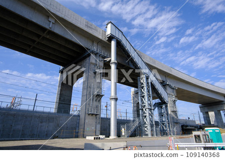 Hokuriku Shinkansen Tsuruga Station Tsuruga City, Fukui Prefecture 109140368