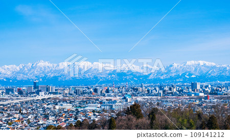 View of Toyama city and Tateyama mountain range from Kurehayama Park (winter) 109141212