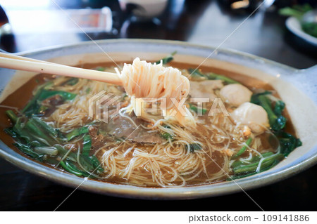 noodles, Chinese noodles or beef noodles 109141886