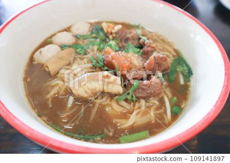 noodles, Chinese noodles or beef noodles noodles, Chinese noodles or beef noodles 109141897