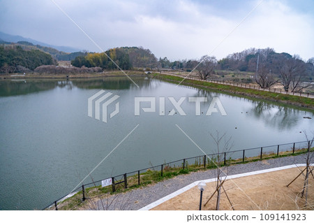 Nara History, Arts and Culture Village Ikusaka Pond Tenri City, Nara Prefecture 109141923