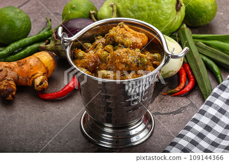 Indian traditional cuisine Aloo mutter Indian traditional cuisine Aloo mutter 109144366