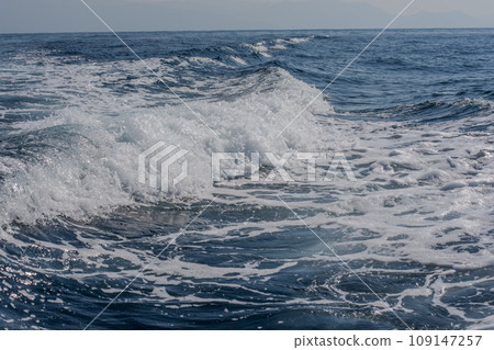 Sea light ripples sea surface waves whitecaps 109147257