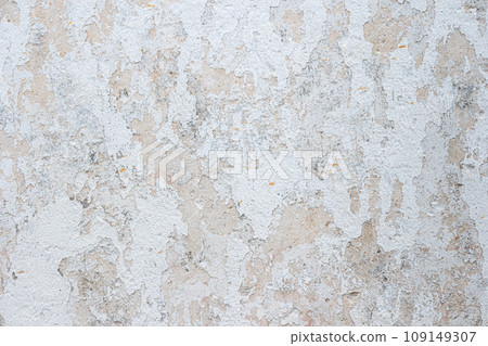 Old wall with peeling white paint Old wall with peeling white paint 109149307