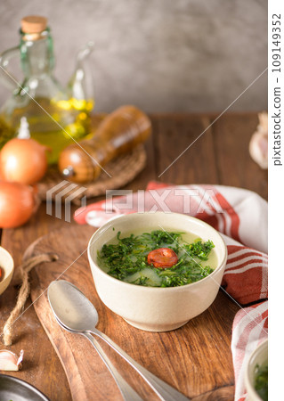Caldo verde soup 109149352