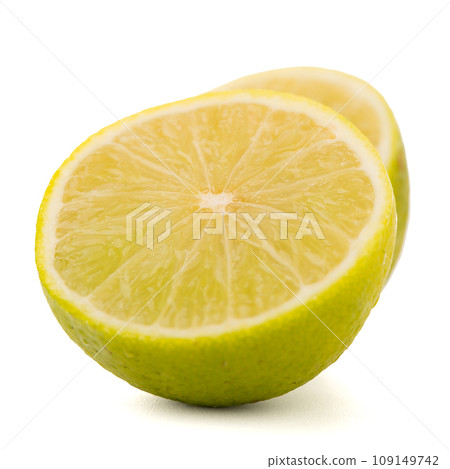 Fresh green limes Fresh green limes 109149742