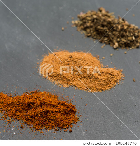 Powder spices Powder spices 109149776