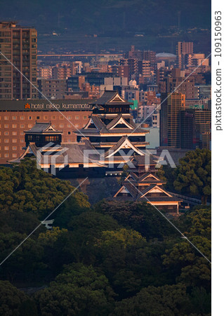熊本縣/熊本城（熊本城遺址）遠景燈飾（用超遠攝鏡頭拍攝） 109150963