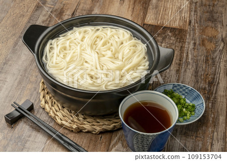 屍速列車上烏龍麵 109153704