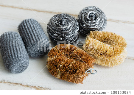 Various types of scrubbers, cleaning tools photo material Various types of scrubbers, cleaning tools photo material 109153984