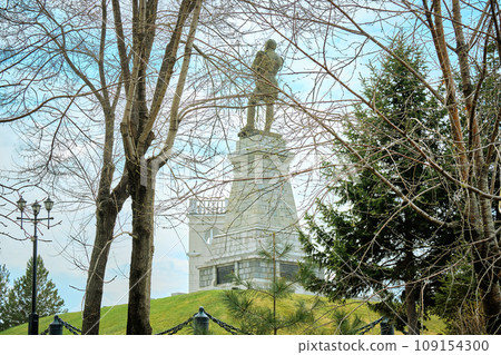 Monument to General Governor-General of Eastern Siberia Nikolai Nikolaevich Muravyov-Amursky in Khabarovsk. Monument to General Governor-General of Eastern Siberia Nikolai Nikolaevich Muravyov-Amursky in Khabarovsk. 109154300