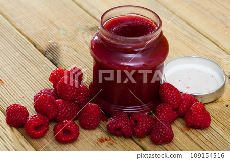 Berry jam in glass jar 109154516