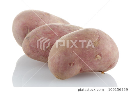 Red potatoes Red potatoes 109156339