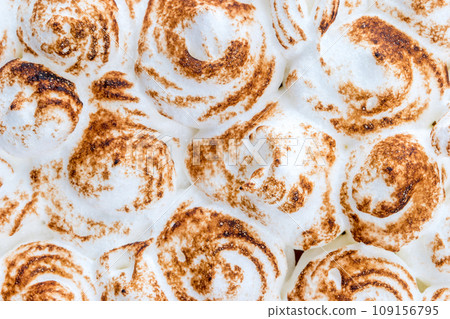 Meringue cake tart Meringue cake tart 109156795