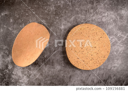 Two cork plates 109156881