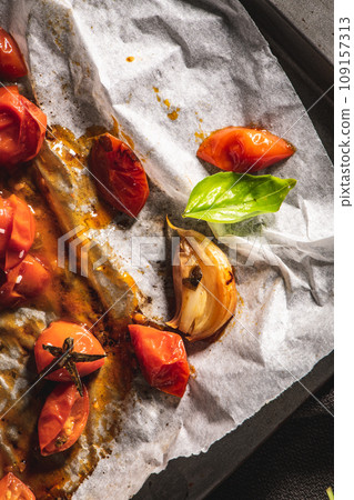 Roasted cherry tomotoes Roasted cherry tomotoes 109157313