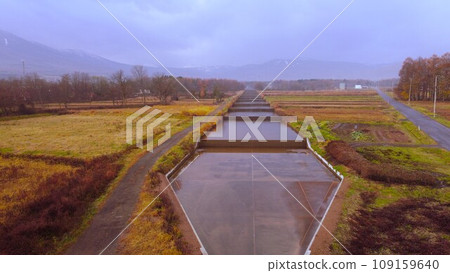 用無人機從上方拍攝的溫暖水道 用無人機從上方拍攝的溫暖水道 109159640