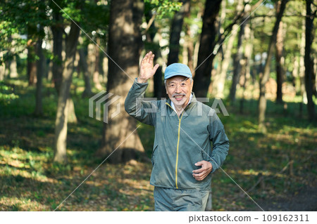 跑步的老人 109162311