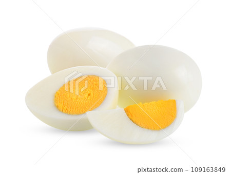 boiled egg isolated on white background 109163849
