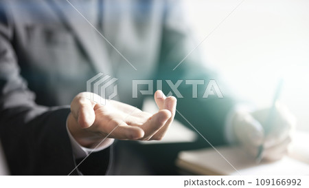 Office work environment that can be utilized for successful business. Office work environment that can be utilized for successful business. 109166992