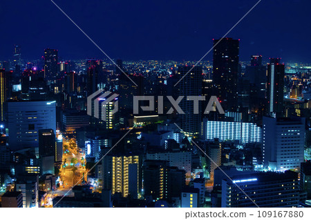 Night view around Naniwasuji, Osaka City 109167880