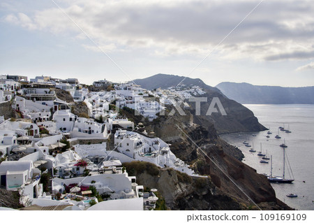 Santorini houses and yachts Santorini houses and yachts 109169109
