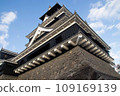 Towering Kumamoto Castle 109169139