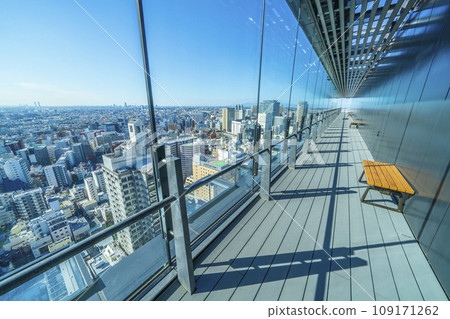 Kawasaki City Hall New Main Building - Cityscape seen from the sky deck [Kawasaki City, Kanagawa Prefecture] 109171262