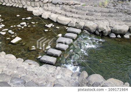 長崎的中島川踏腳石02 長崎的中島川踏腳石02 109171984
