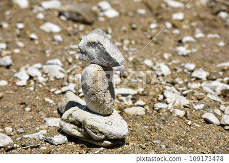 風化的石頭 109173478