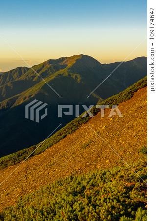 潮見山、靜岡縣的日本名山百選、摩根羅斯的阿草澤山 109174642