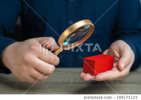 Check shipping containers for smuggling. Transportation of illegal prohibited goods. Border control, high corruption level. Drugs, alcohol and cigarettes smuggling. Damage to economy. Check shipping containers for smuggling. Transportation of illegal prohibited goods. Border control, high corruption level. Drugs, alcohol and cigarettes smuggling. Damage to economy. 109175125