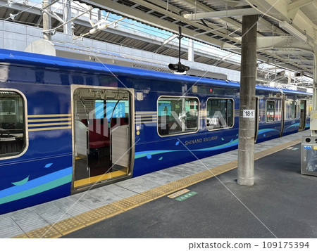 信濃鐵道輕井澤站的風景 信濃鐵道輕井澤站的風景 109175394