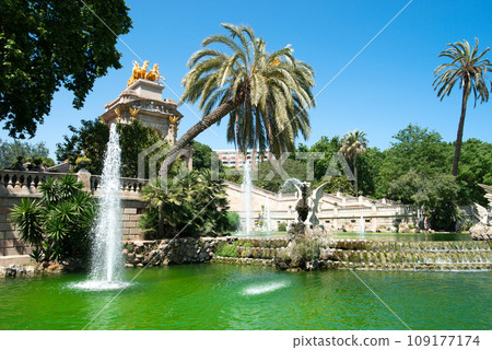 fountain in Barcelona fountain in Barcelona 109177174