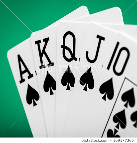 playing cards 109177366