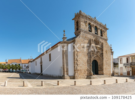 Parish church of Vila Nova de Foz Coa Parish church of Vila Nova de Foz Coa 109178425