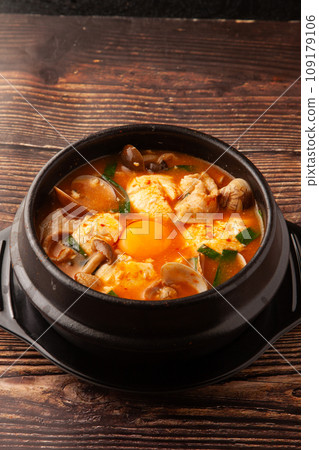 Sundubu soup Sundubu soup 109179106
