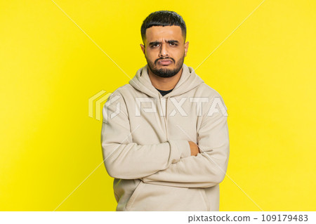 Indian man scream stress tension problem feel horror hopelessness fear surprise shock expresses rage 109179483