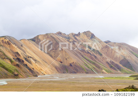 Landmannalaugar area landscape, Fjallabak Nature Reserve, Iceland 109182199