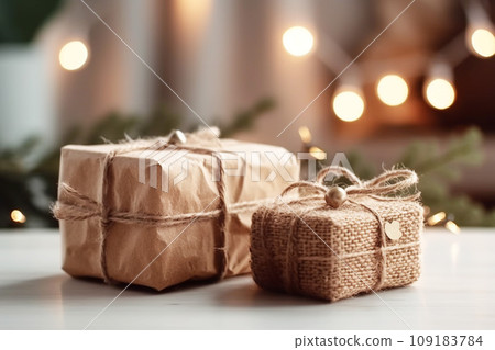 Christmas eco friendly sustainable packaging gifts in kraft paper Christmas eco friendly sustainable packaging gifts in kraft paper 109183784