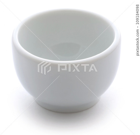 Empty bowl Empty bowl 109184098