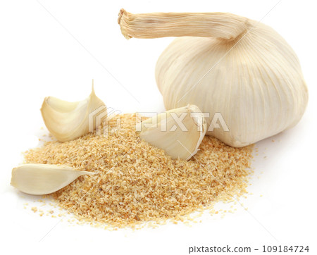 Garlic powder 109184724