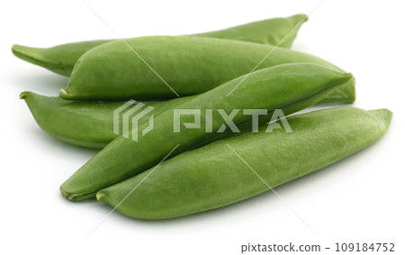 Whole green peas Whole green peas 109184752