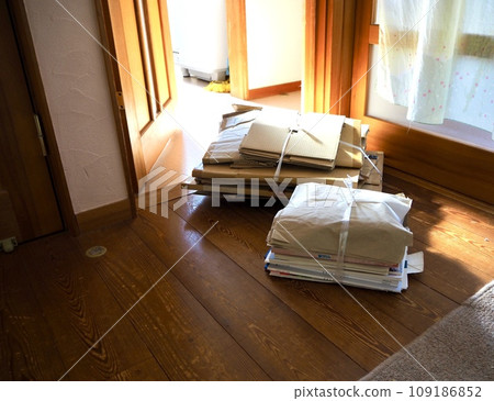 Cardboard and paper recyclable waste 109186852