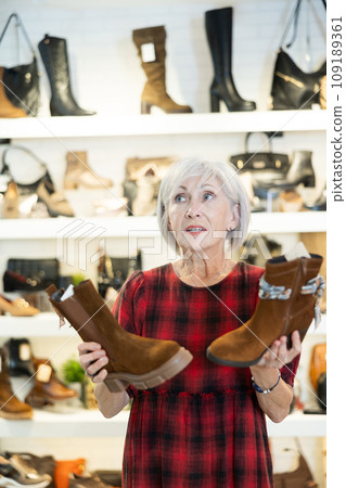 Boots for elderly outlet woman