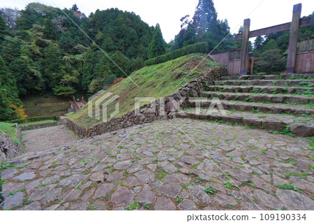 Hachioji Castle Hikibashi, Koguchi, and Kanbokumon in the residence area 109190334