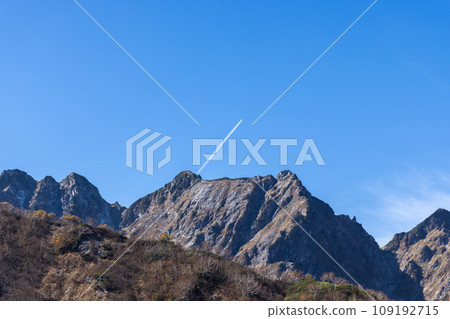 信州秋季北阿爾卑斯山 109192715