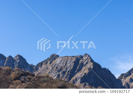 信州秋季北阿爾卑斯山 109192717