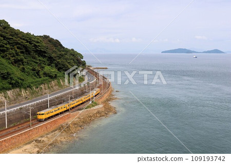 [JR西日本]瀨戶內海和115系3000系（山陽本線：神代～大畑） 109193742